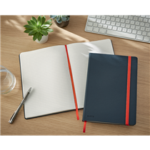 Cuaderno Leitz Cosy Touch con rayas con tapa dura B5 80 H. Papel de 100 grs, certificado FSC®.