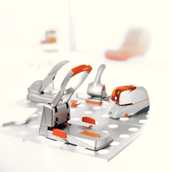 Grapadora Eléctrica Supreme De Rapid R5080E Plata/ Naranja