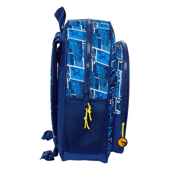 Mochila Junior Adaptable A Carro Hot Wheels "Sonny" 32 x 38 x 12 cm.