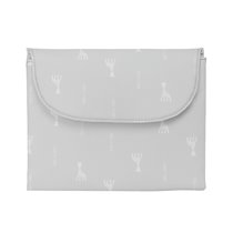 Cambiador Bebé Reciclabley Repelente Agua Sophie La Girafe Mum 40 x 50 cm.