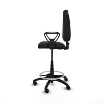 Taburete Aýna CP similpiel negro brazos fijos base poliamida ruedas nailon 50mm