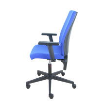 Silla I-Line aran azul con brazos regulables.