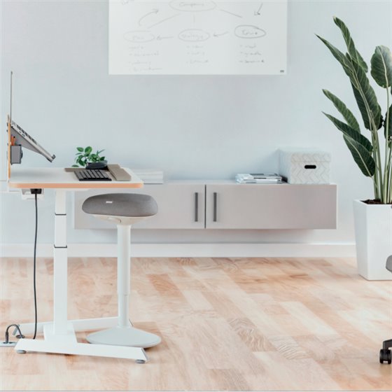 Taburete Active con asiento Comfort Leitz Ergo