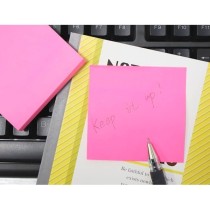 Bloc de notas adhesivas quita y pon q-connect 76x76 mm rosa neon 80 hojas