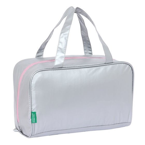 Neceser Rectangular Benetton "Silver"31 x 14 x 19 cm.